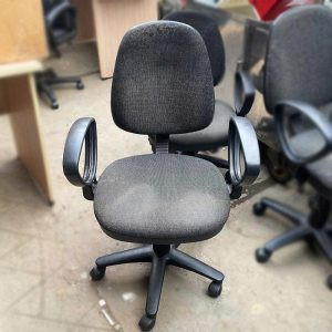 Ghế Xoay Chân Nhựa Bọc Vải Nỉ Cũ
